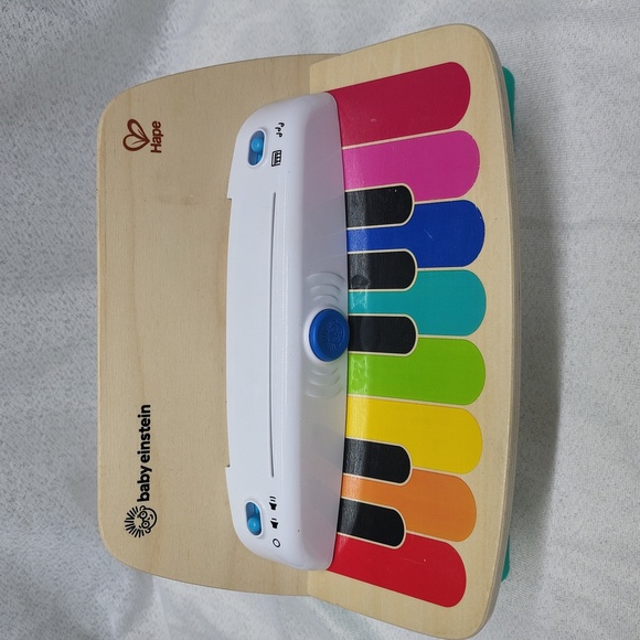 Baby Einstein Wooden Musical Piano 3/$35 - Picture 8 of 8